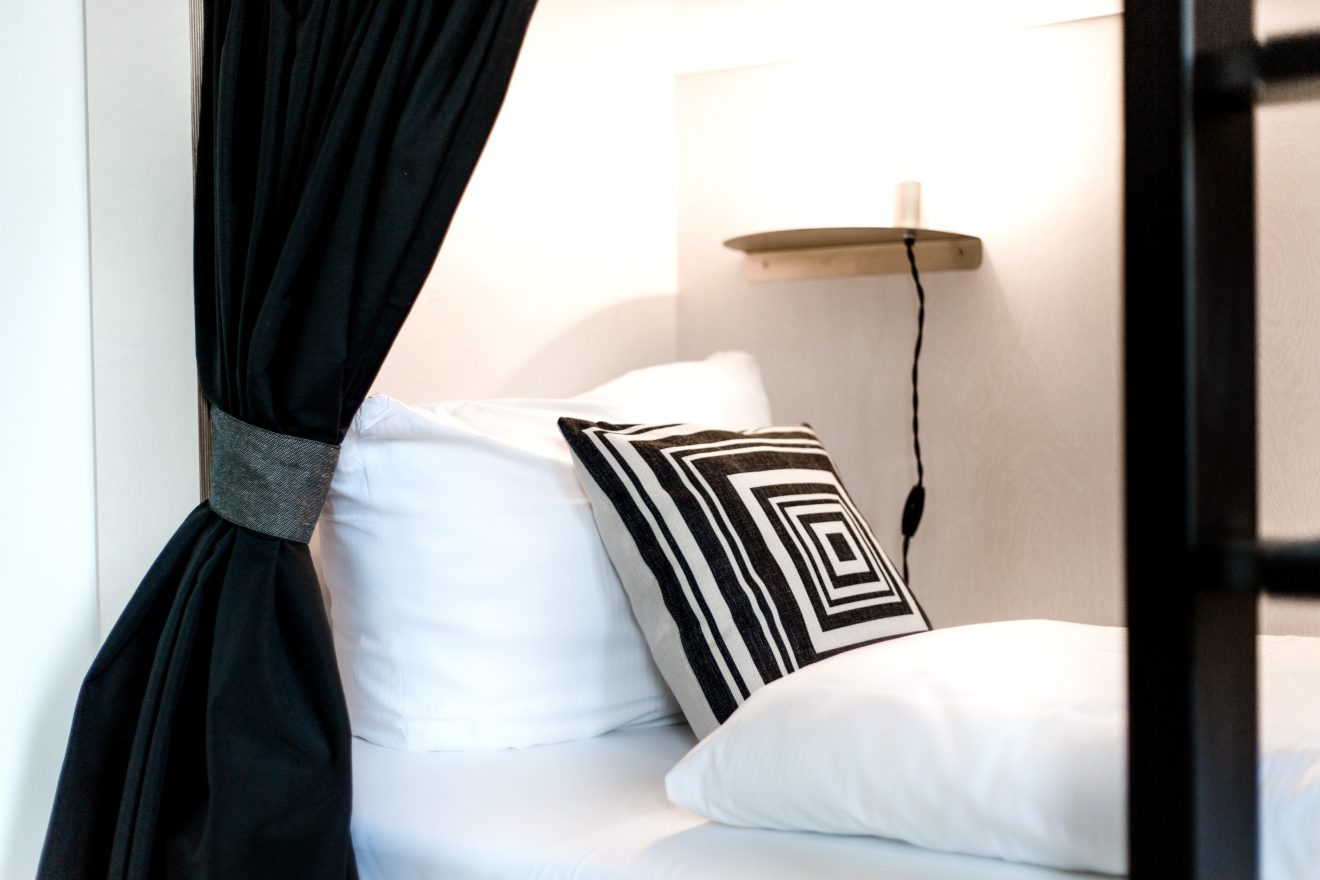 DA4B2581 pyjama - park - hamburg - hotel