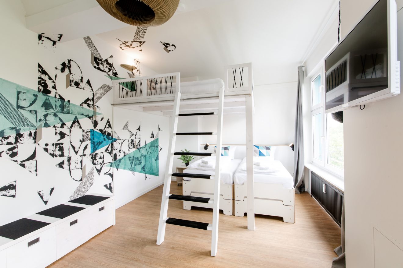 DA4B2780 pyjama - park - hamburg - hotel