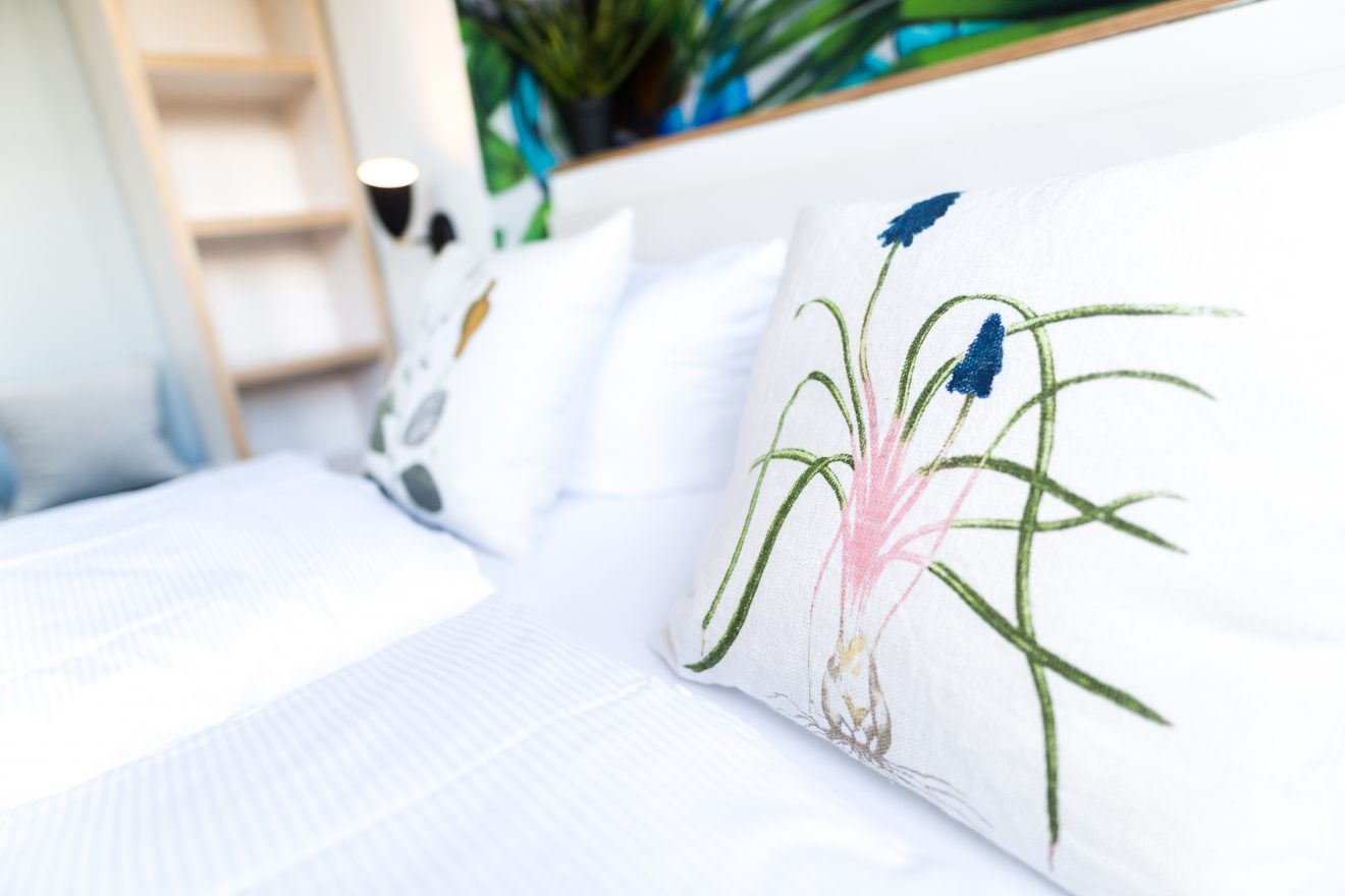 HF1_5134-2 pyjama - park - hamburg - hotel